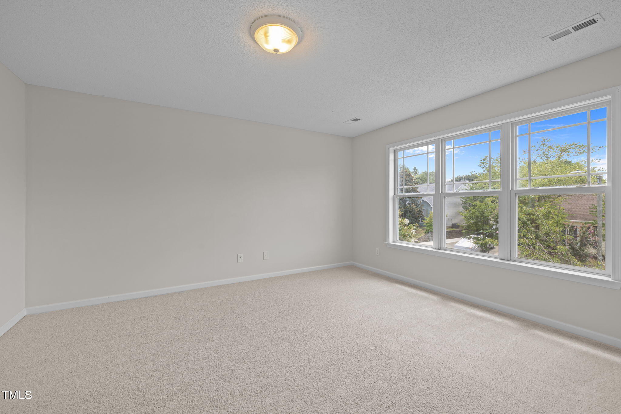 1046 Dual Parks Road