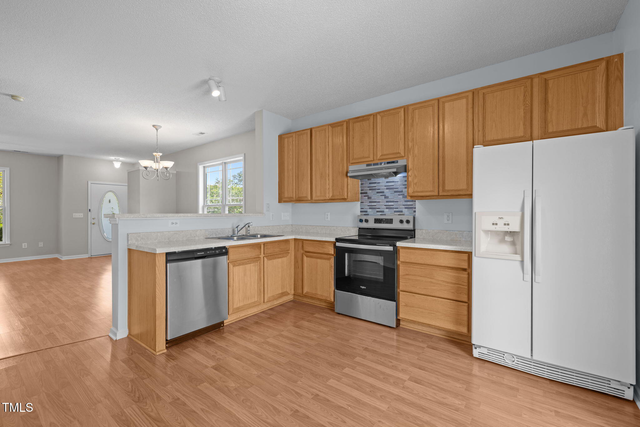 1046 Dual Parks Road