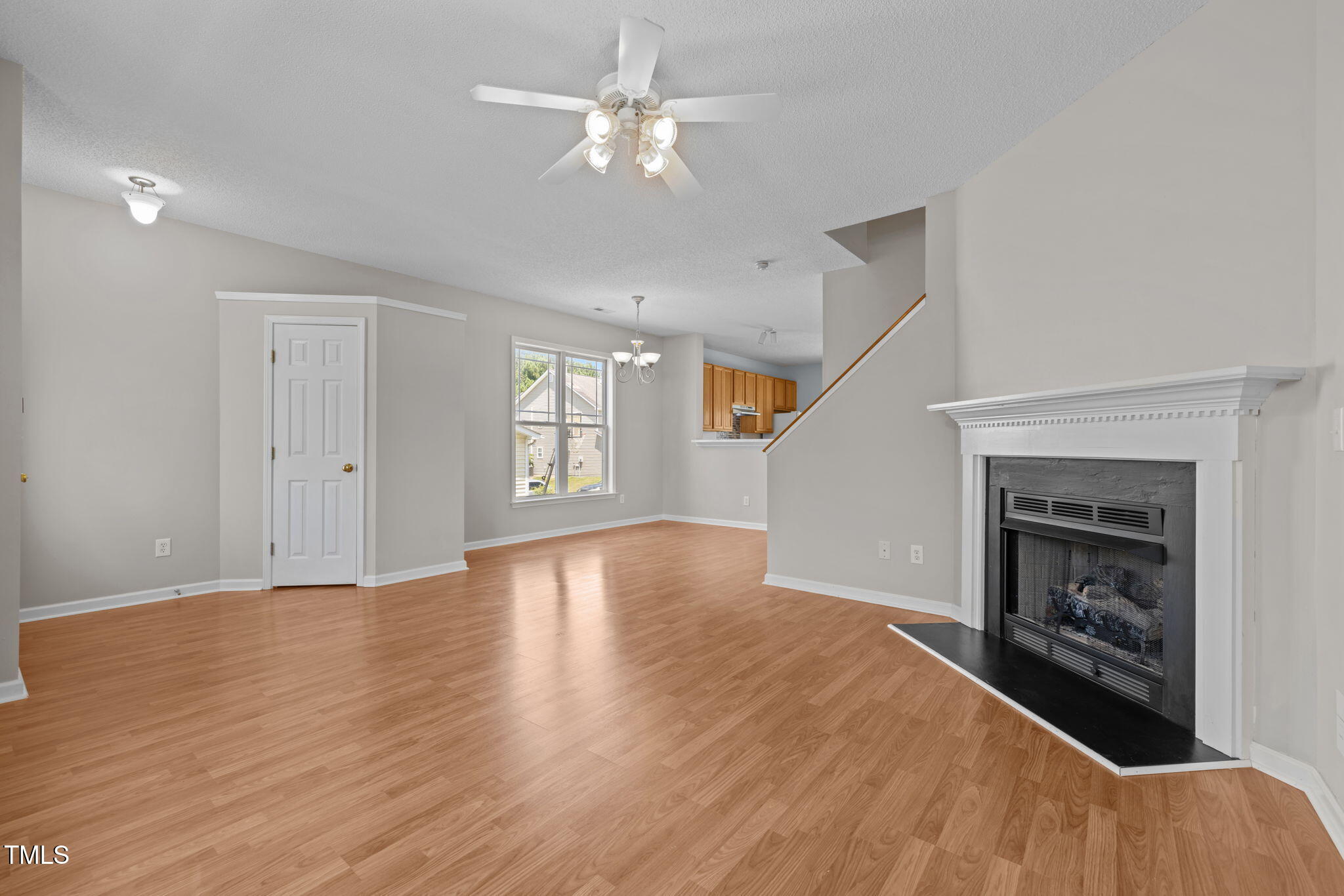 1046 Dual Parks Road