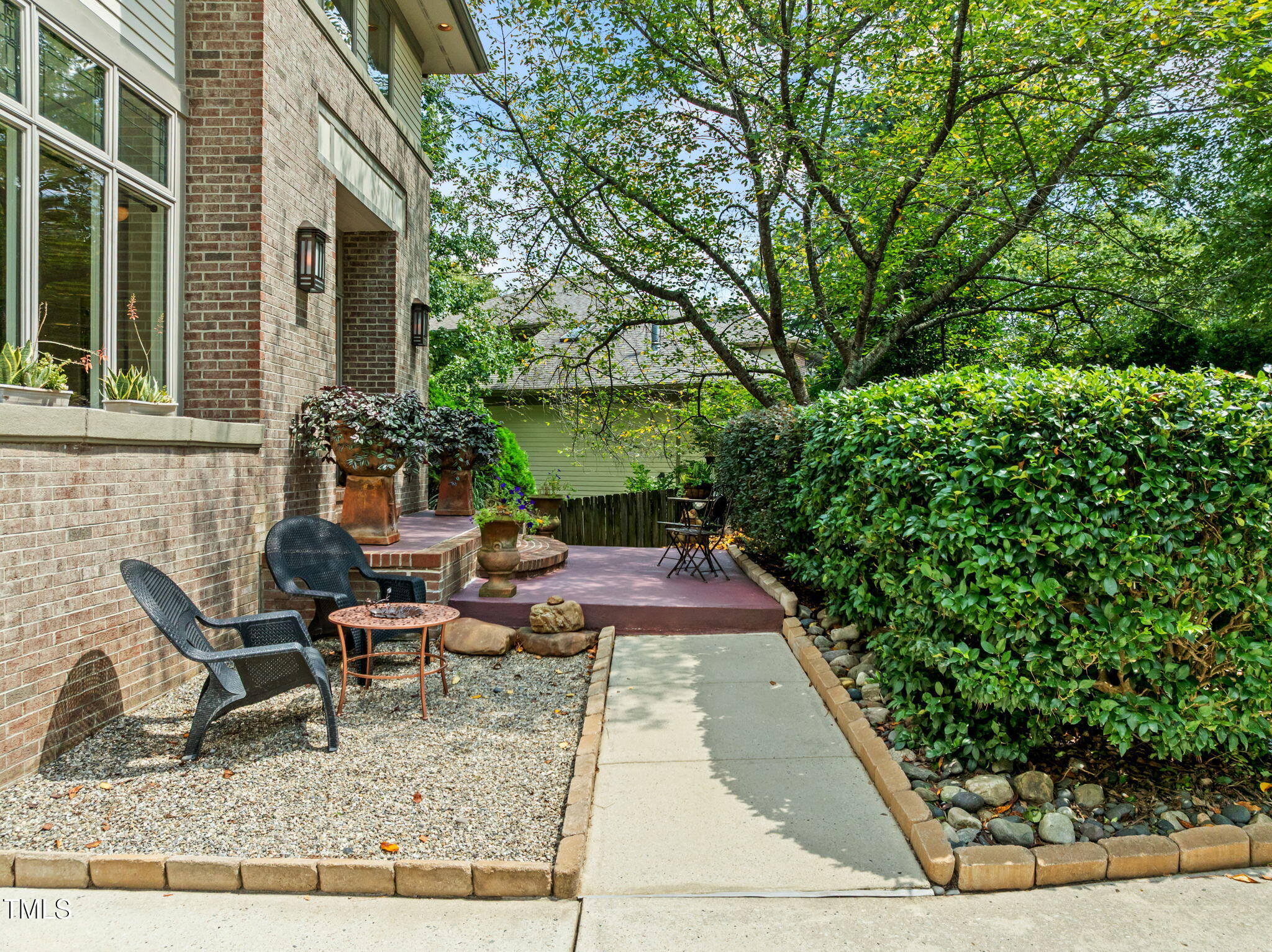 106 Wheatsbury Drive