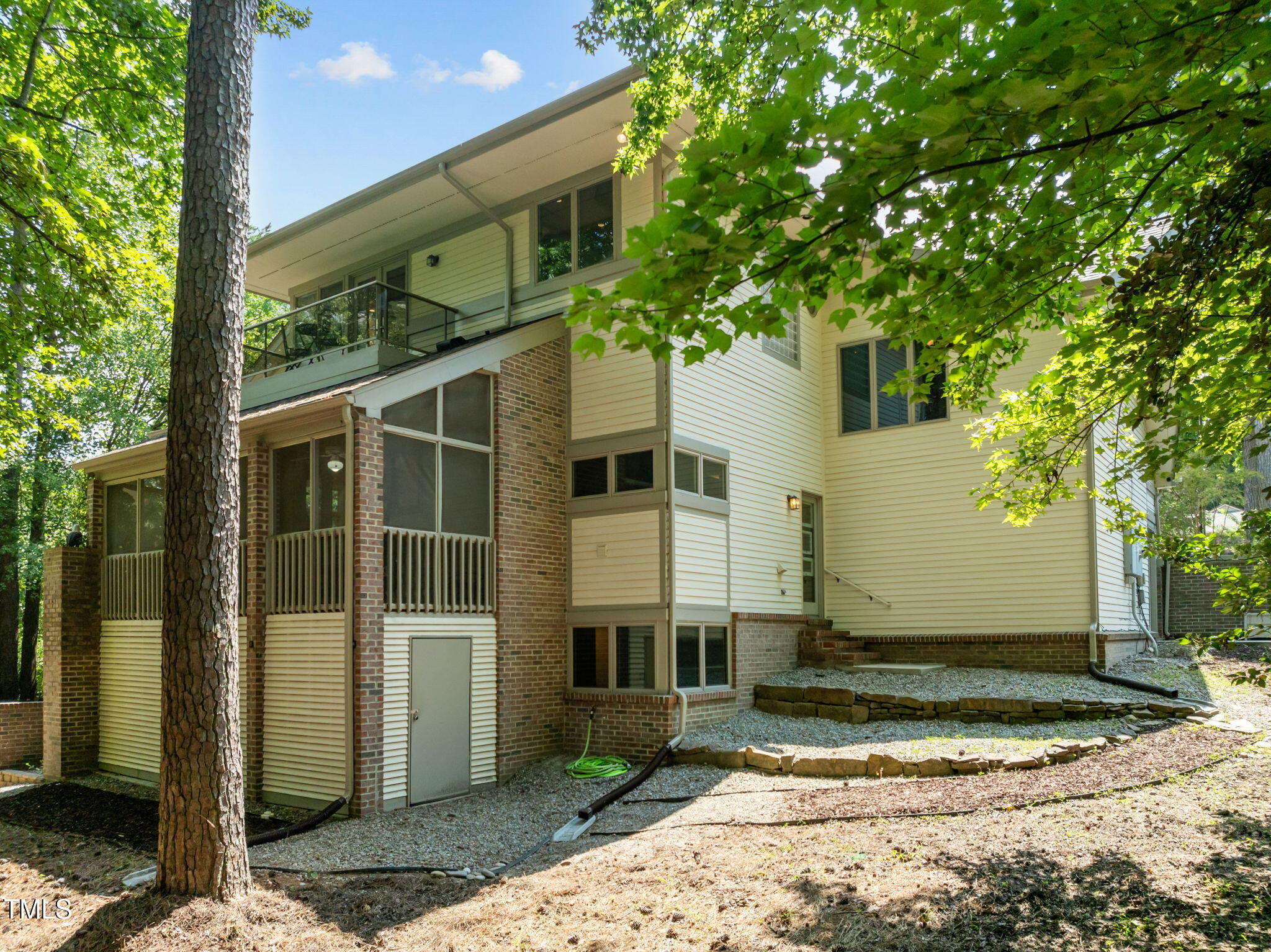 106 Wheatsbury Drive