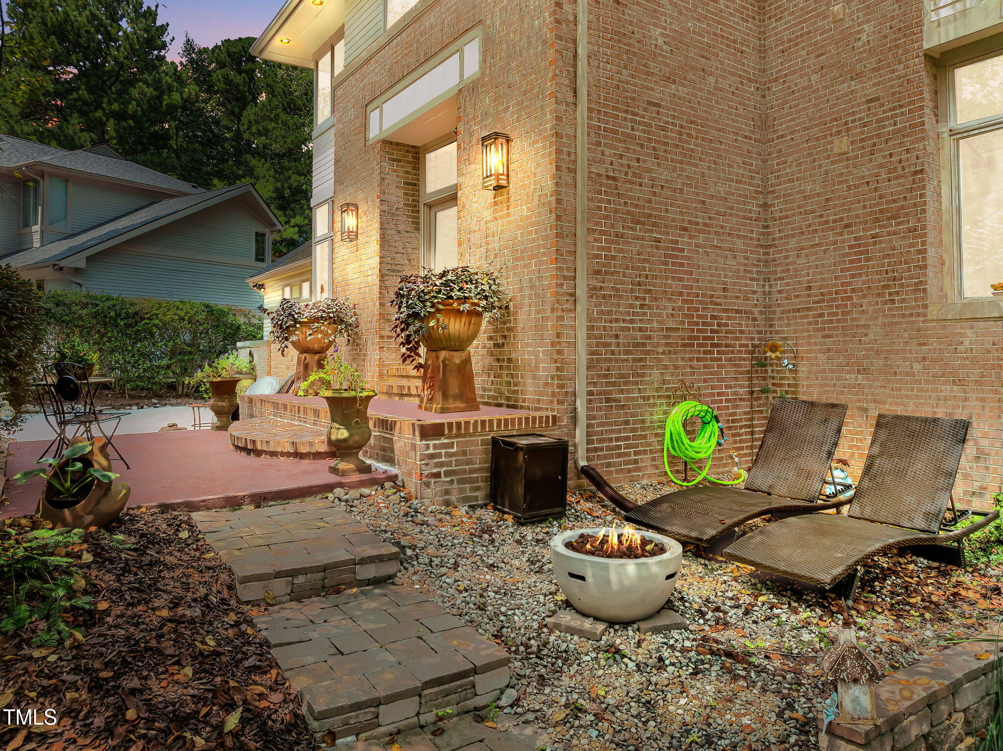 106 Wheatsbury Drive