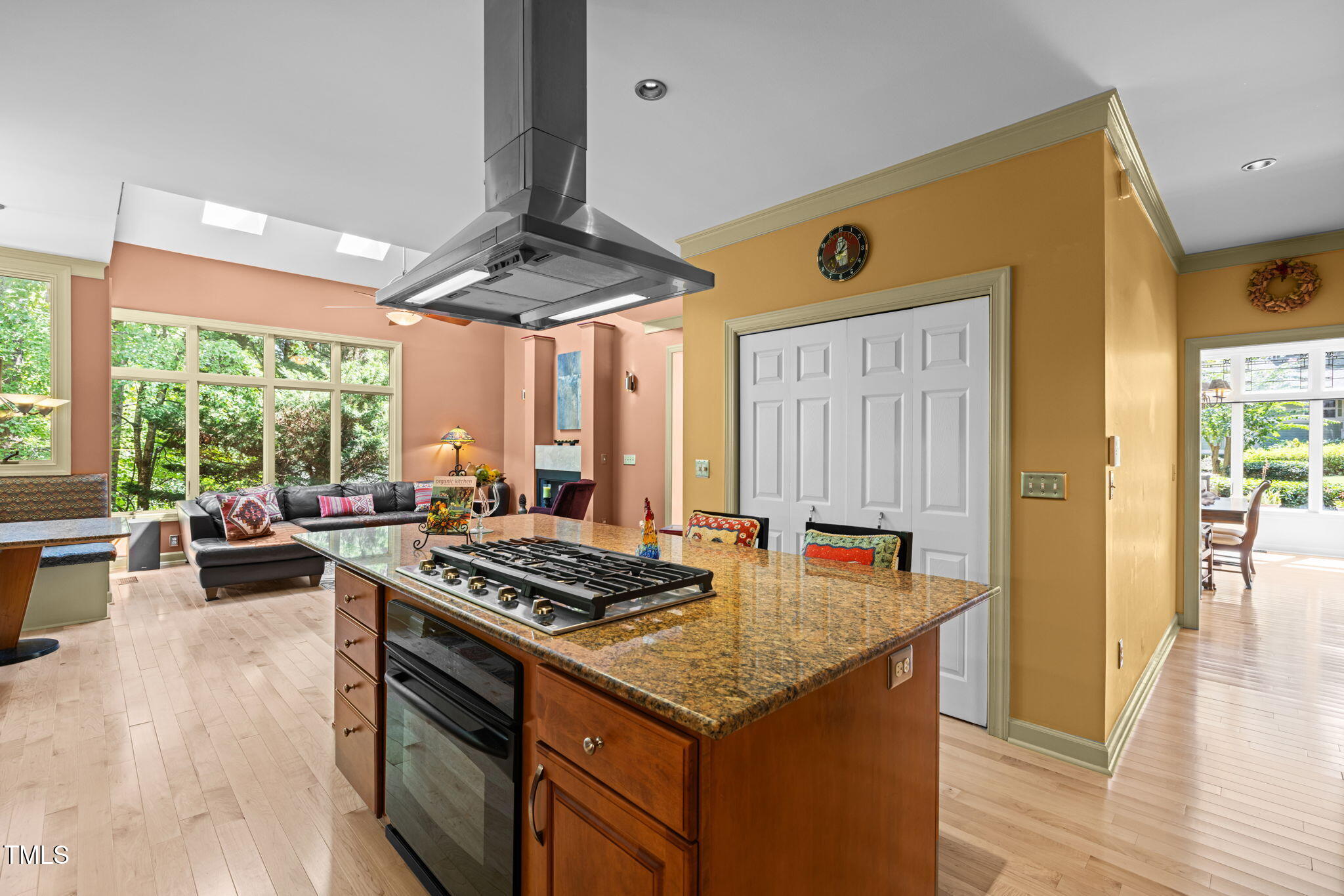 106 Wheatsbury Drive