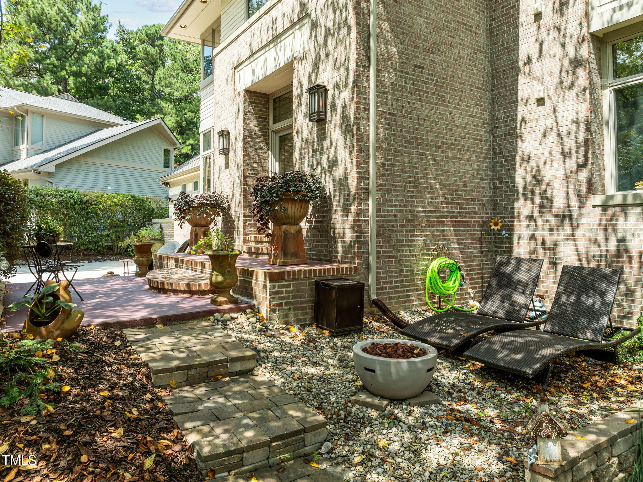 106 Wheatsbury Drive