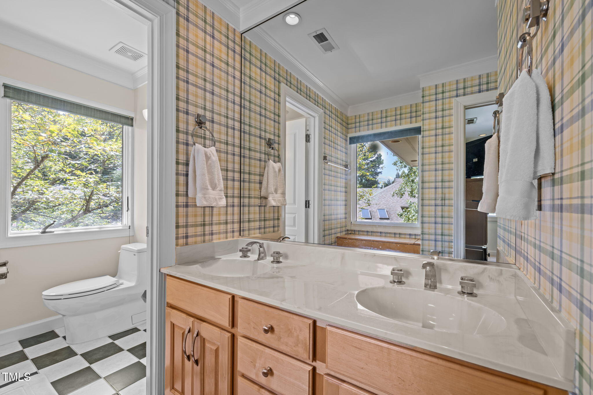 106 Wheatsbury Drive