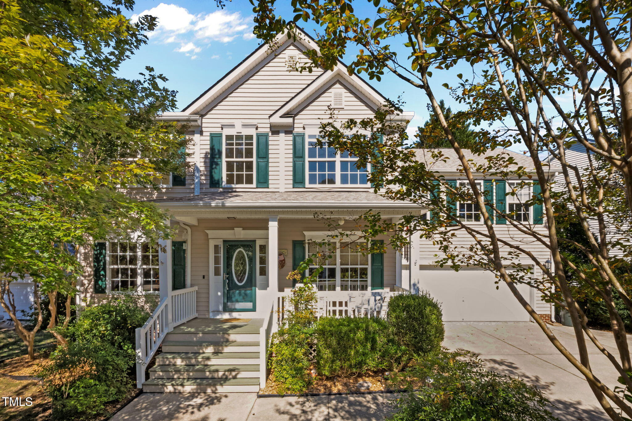 3217 Enchanting Way