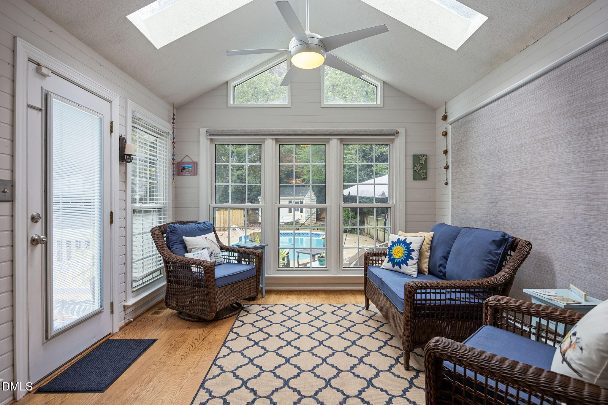 300 Mainsail Drive