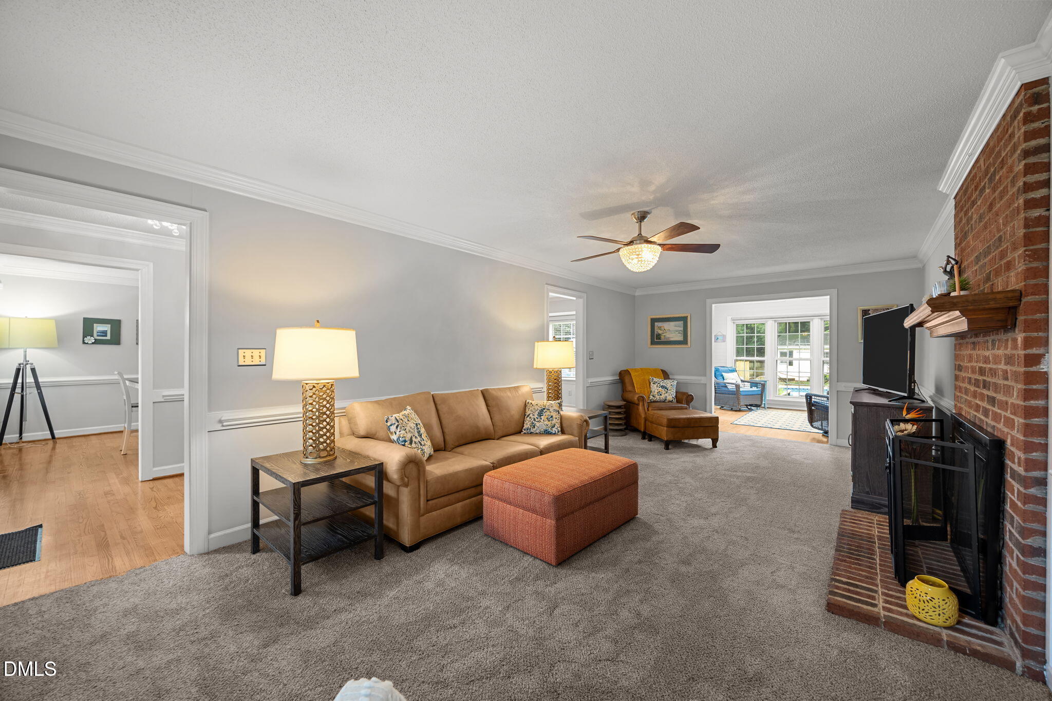 300 Mainsail Drive
