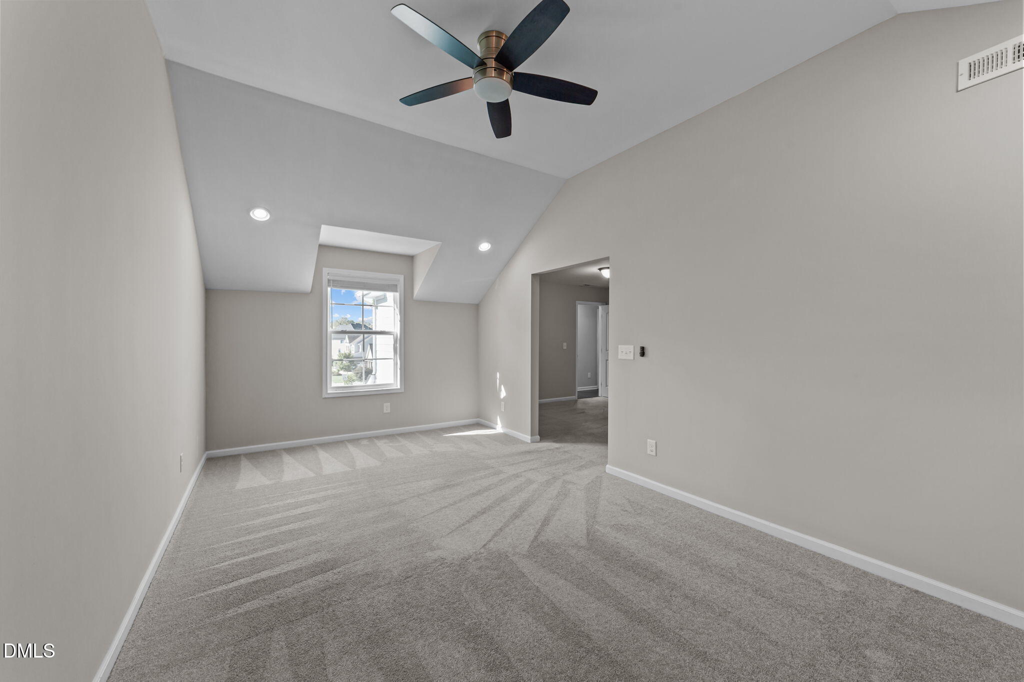 1124 Litchborough Way