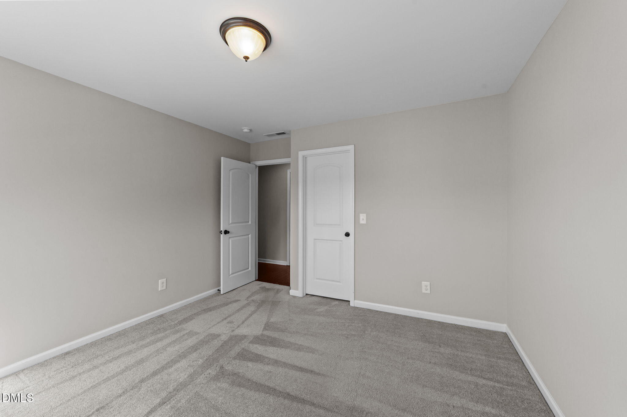 1124 Litchborough Way