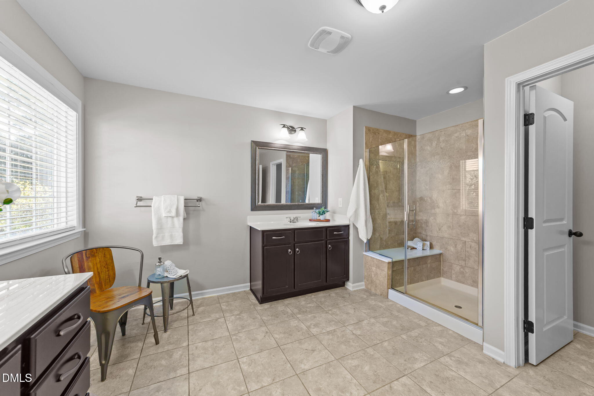 1124 Litchborough Way