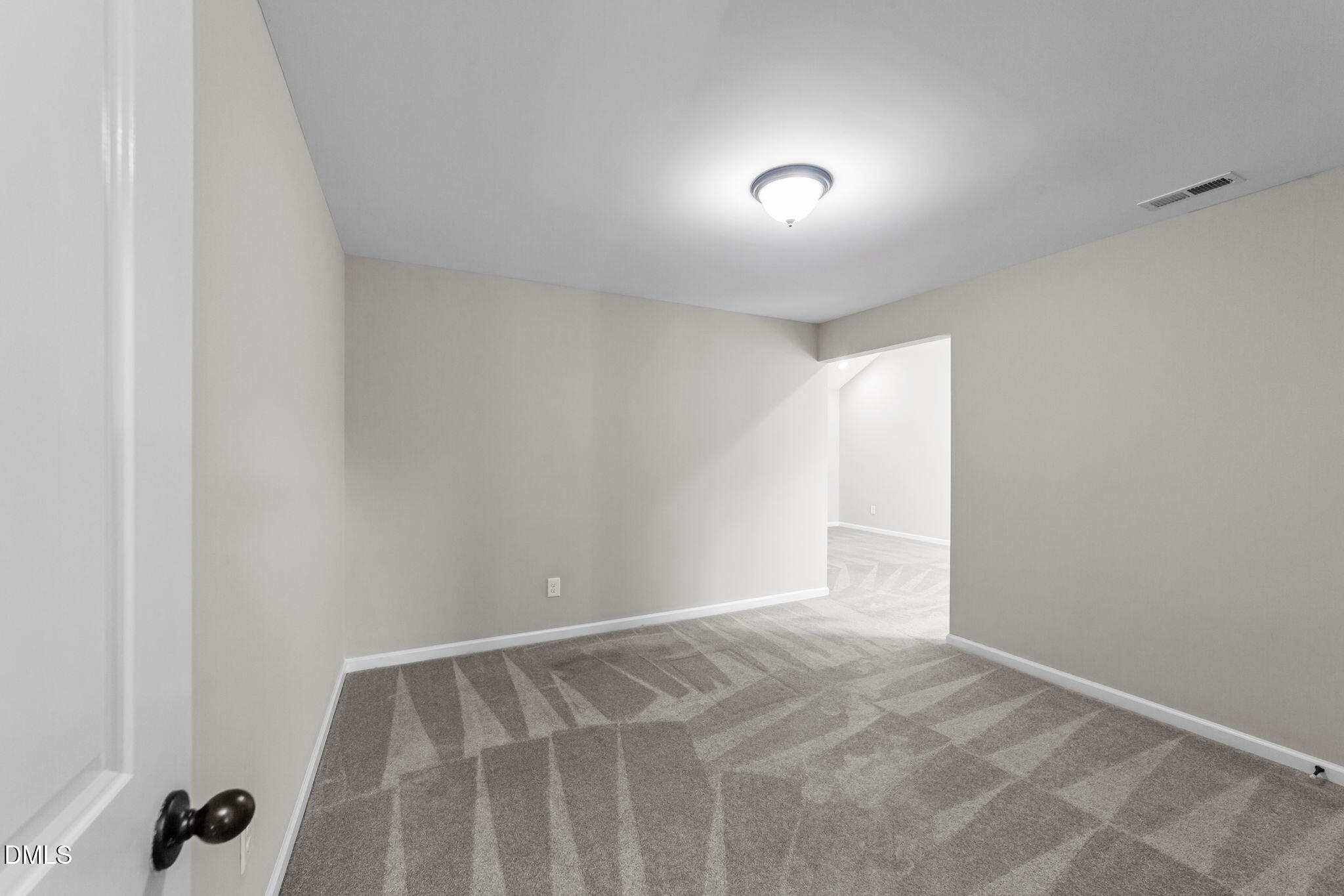 1124 Litchborough Way