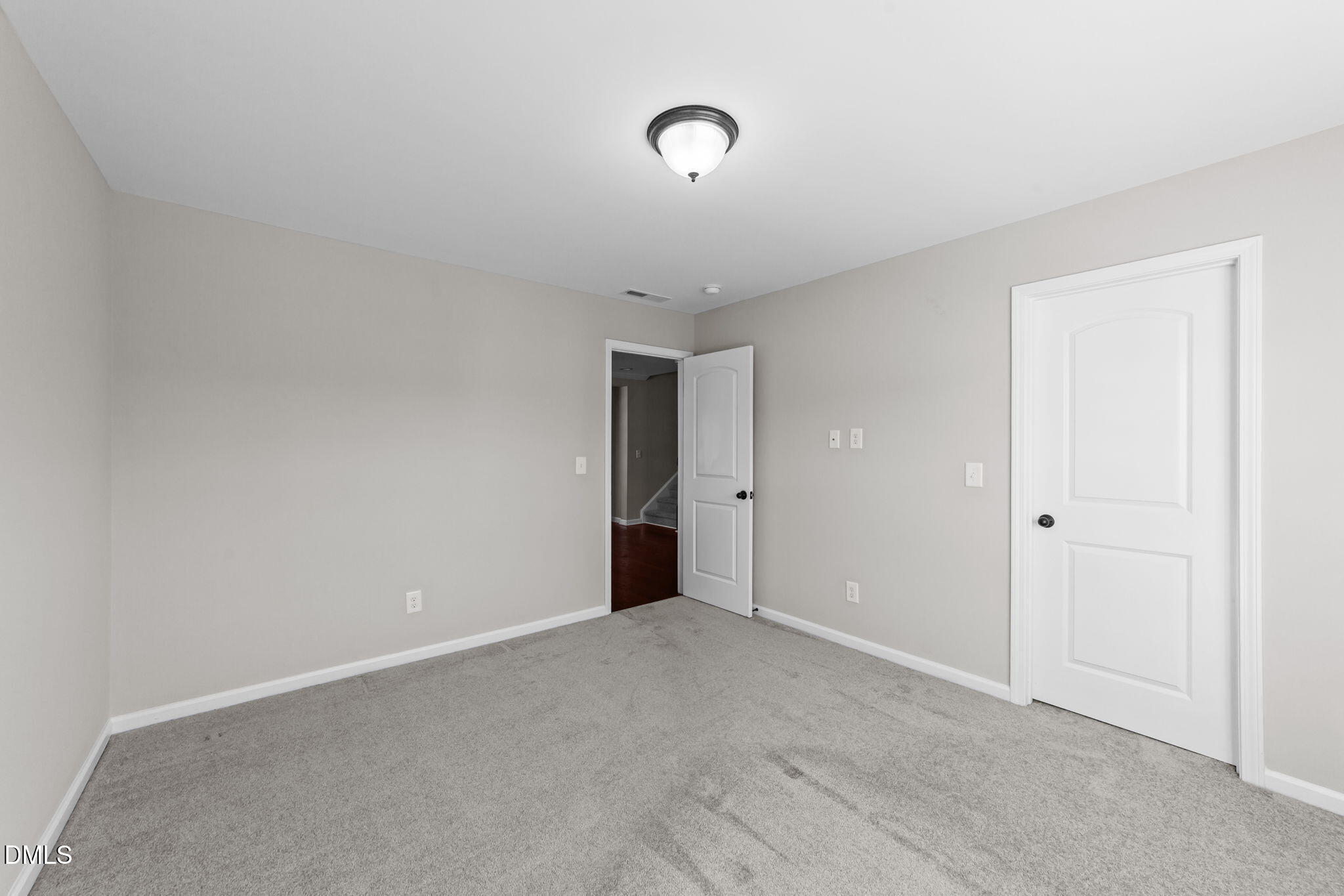 1124 Litchborough Way