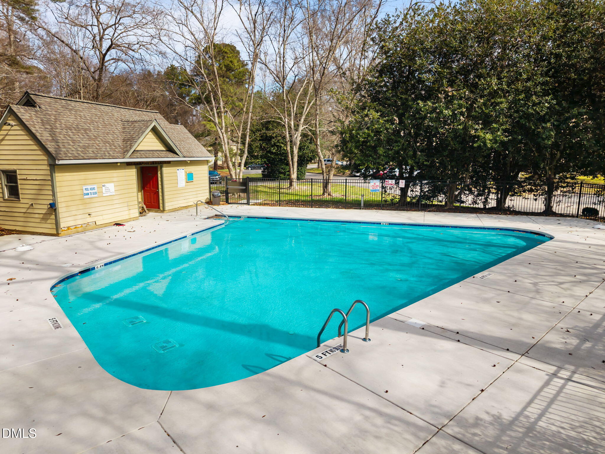 404 Broad Leaf Circle