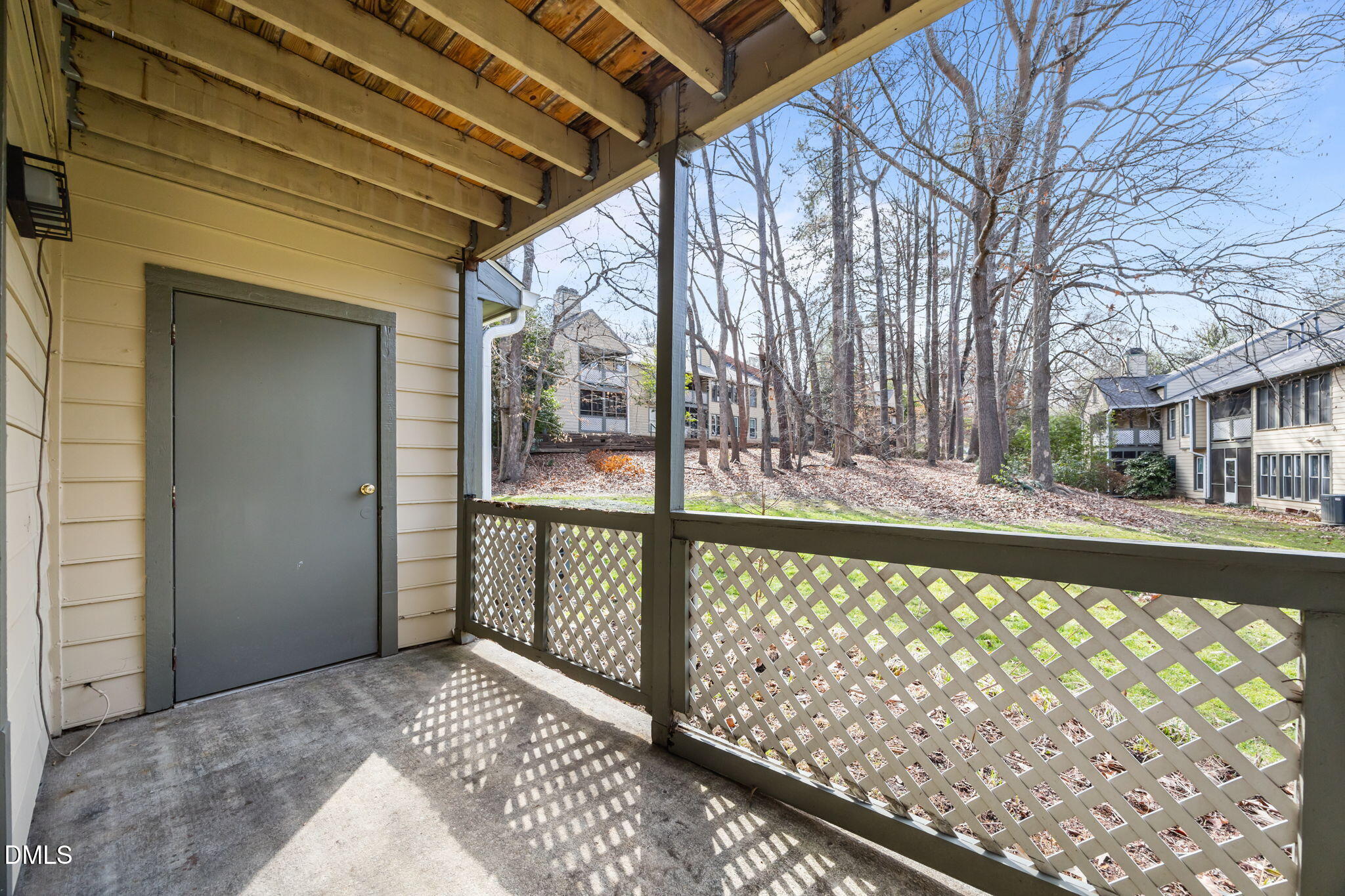 404 Broad Leaf Circle