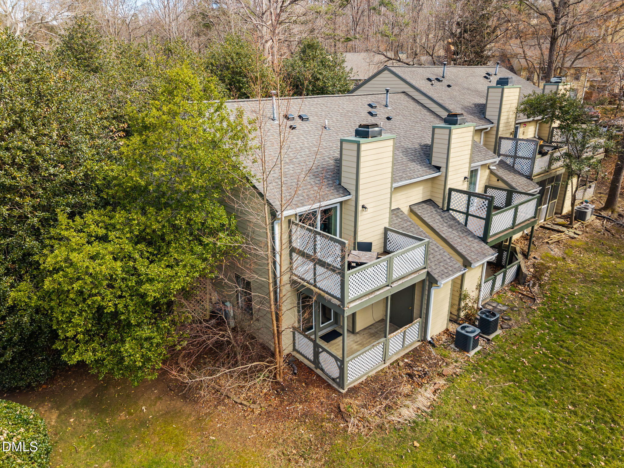 404 Broad Leaf Circle