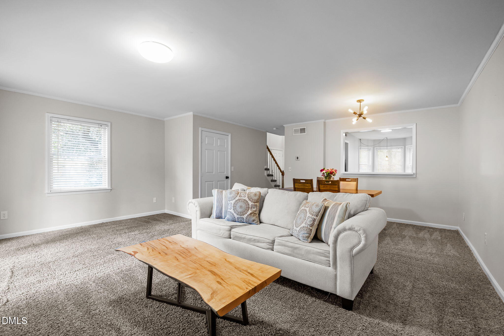 404 Broad Leaf Circle