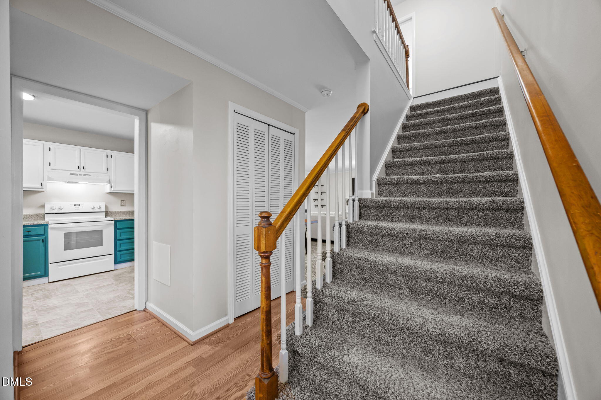 404 Broad Leaf Circle