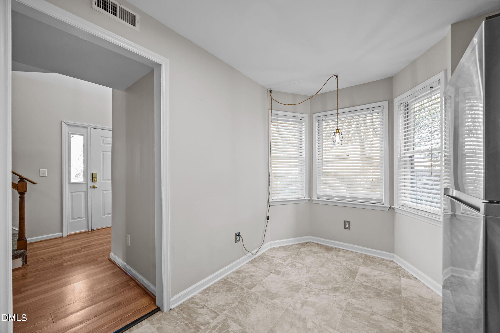 404 Broad Leaf Circle