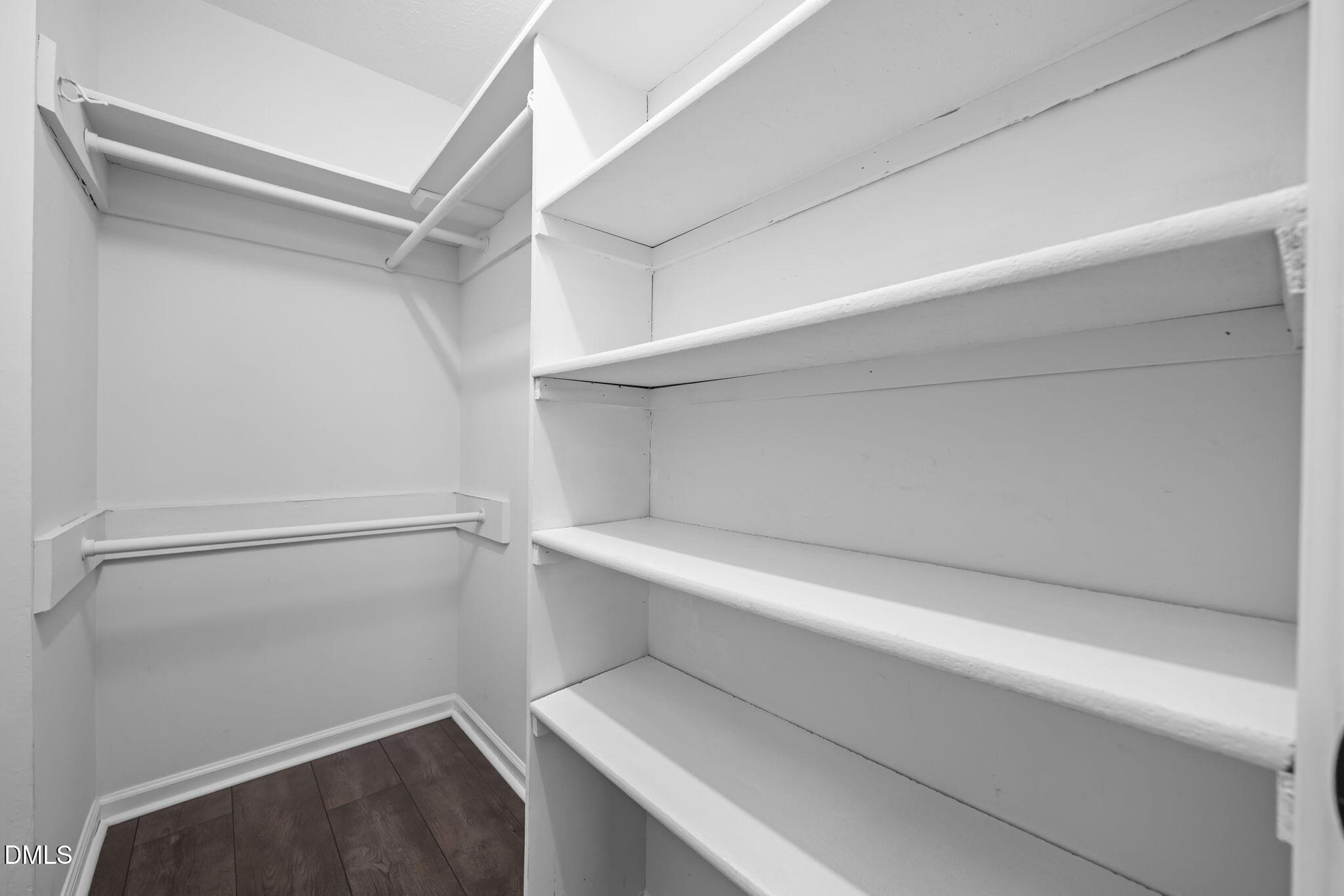 404 Broad Leaf Circle