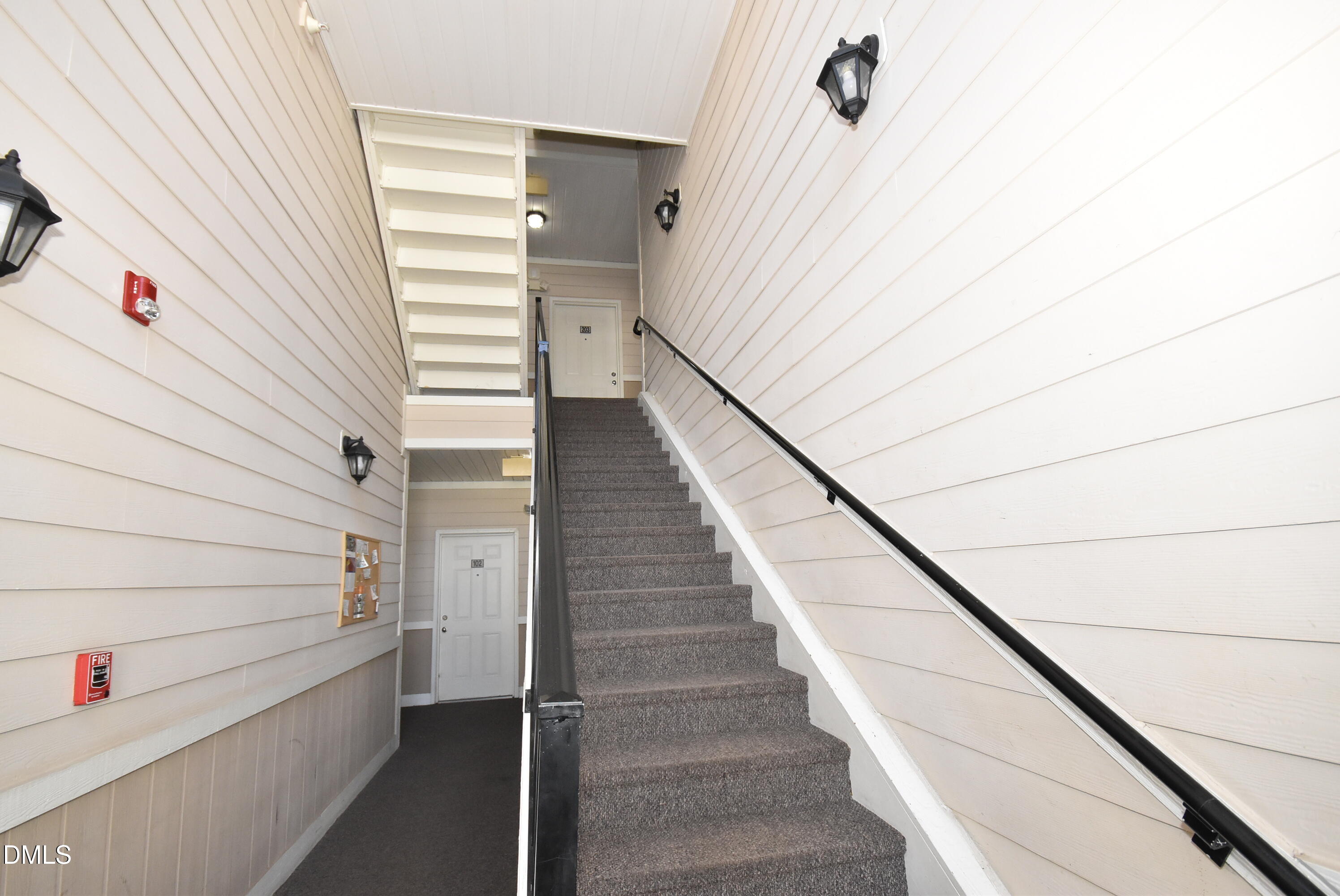 104 Sunset Circle # 204