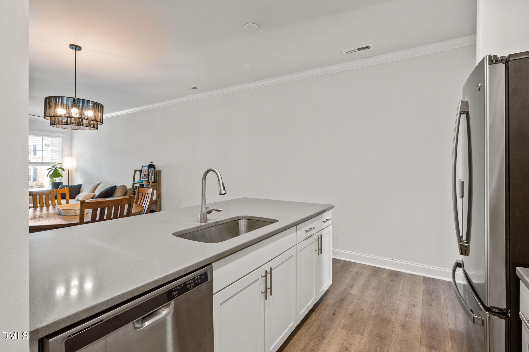 904 James J Freeland Memorial Drive