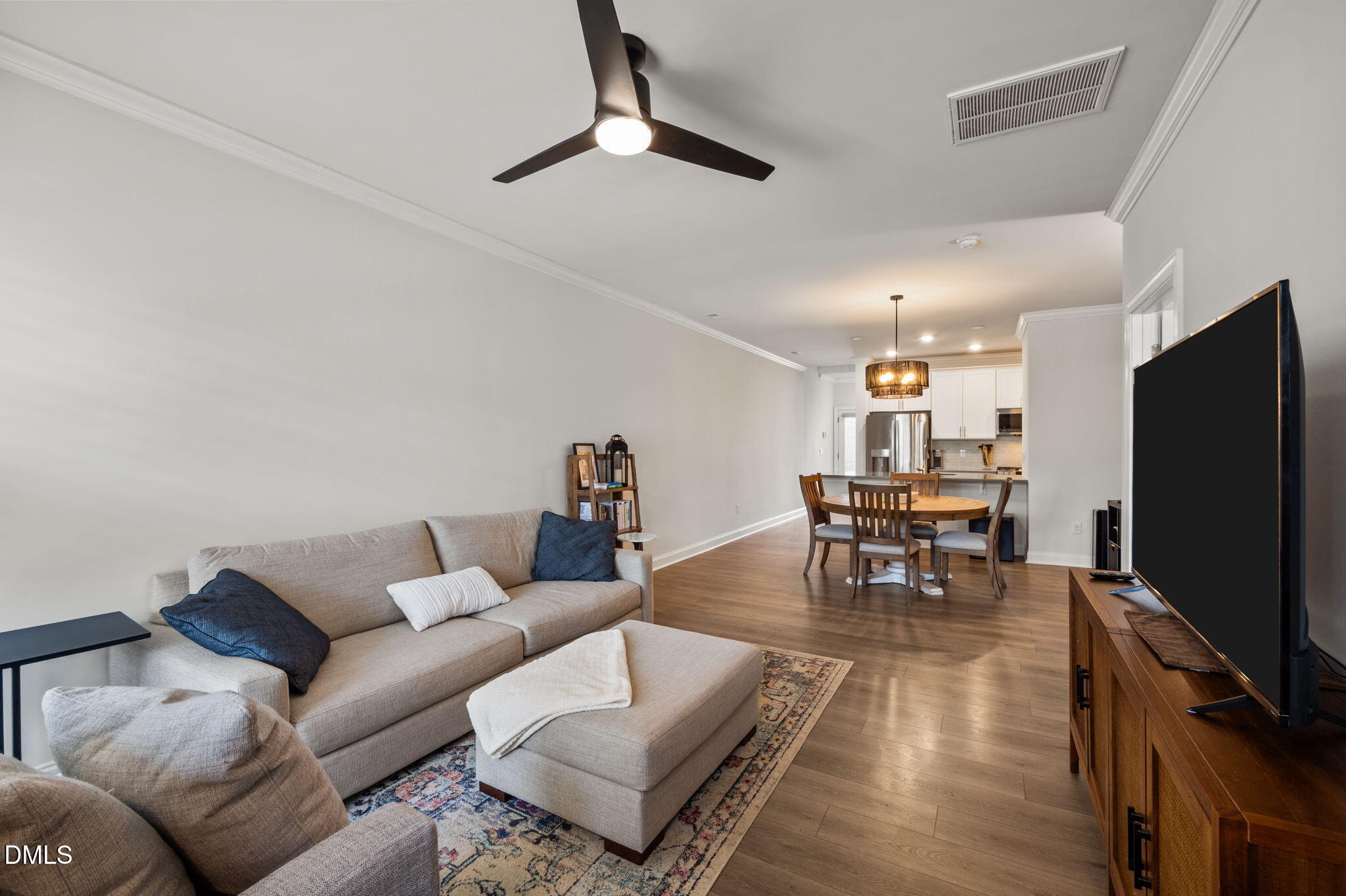 904 James J Freeland Memorial Drive