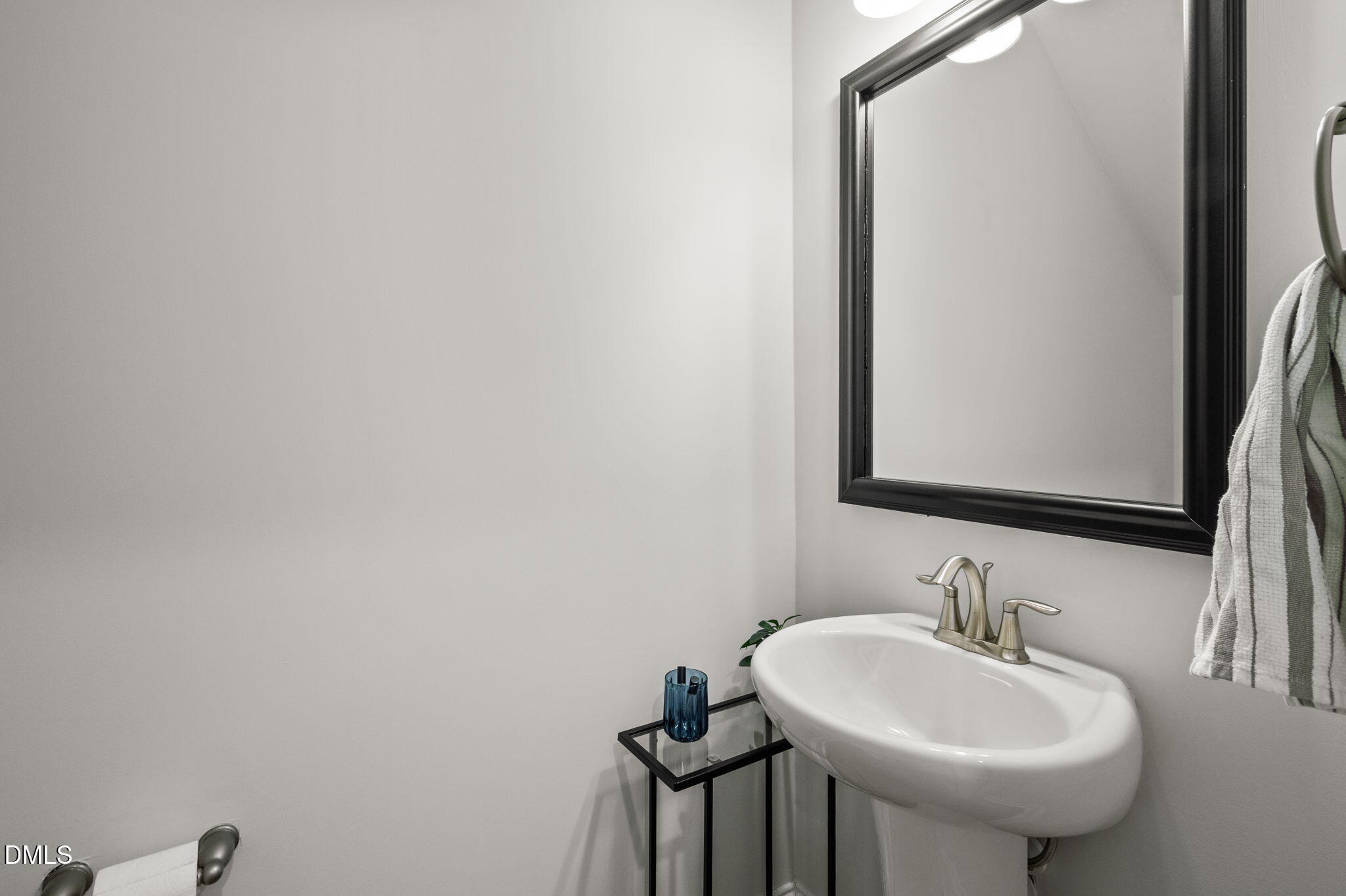 904 James J Freeland Memorial Drive