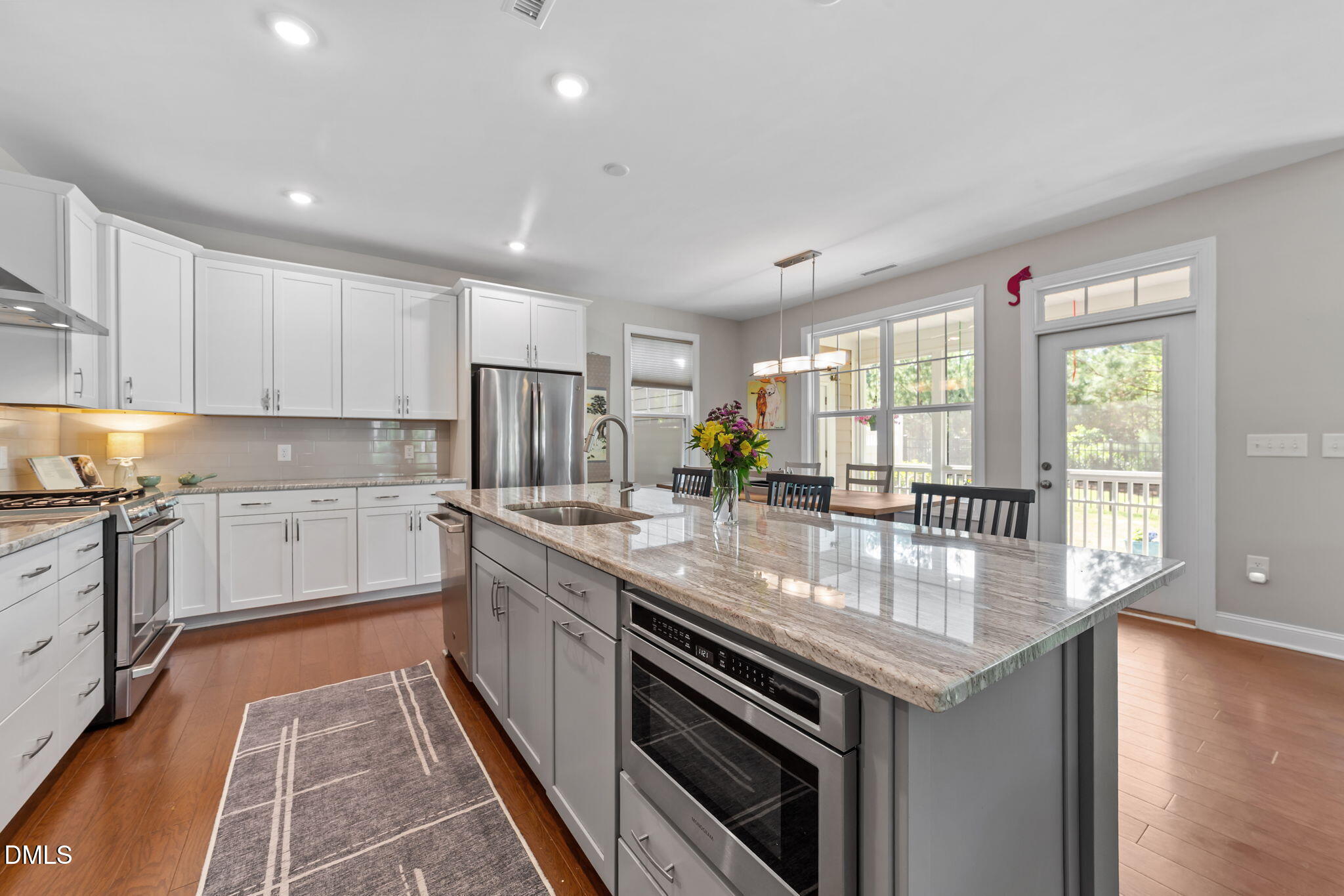 583 Rowanwood Way