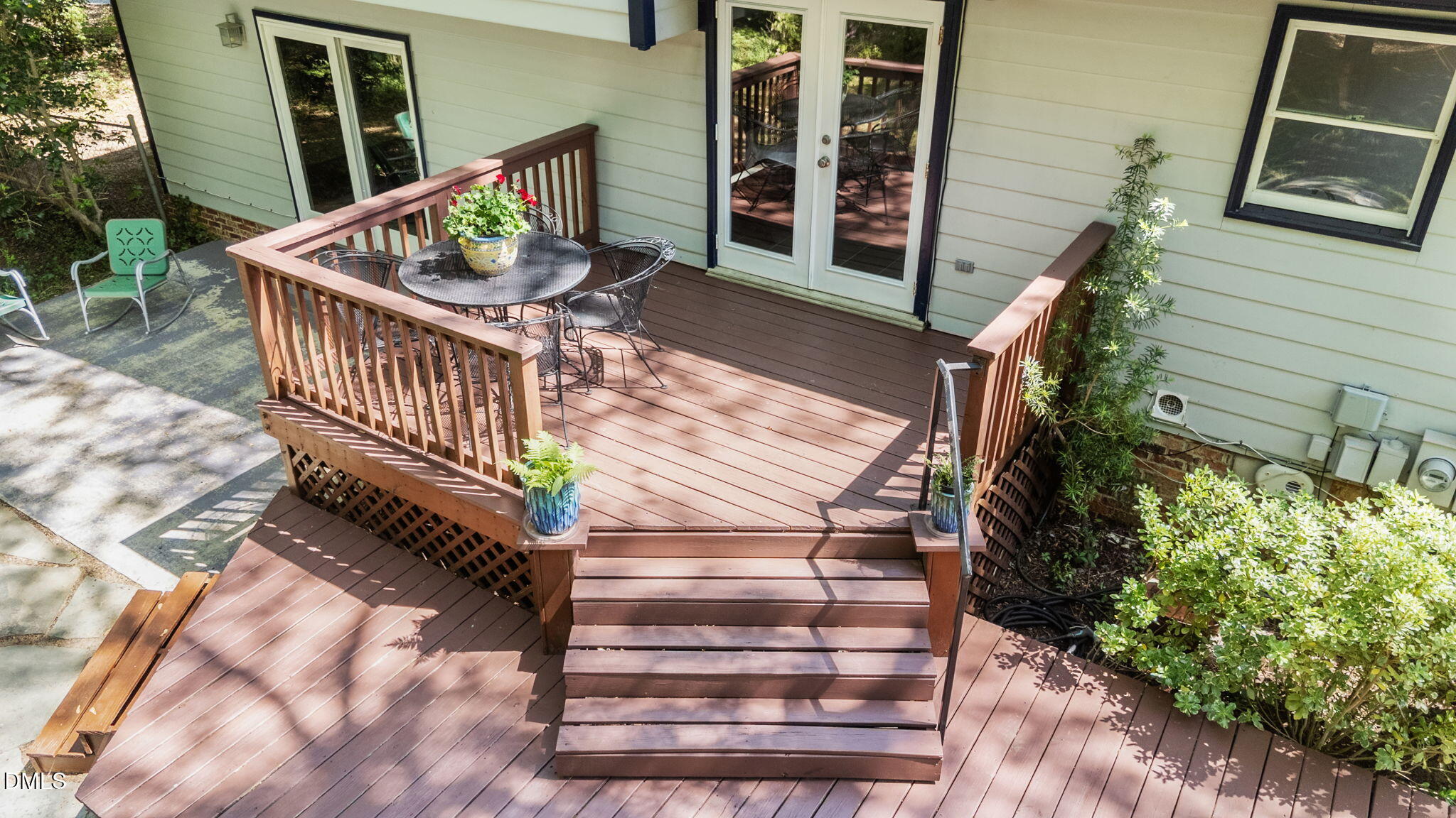 1220 Old Apex Road
