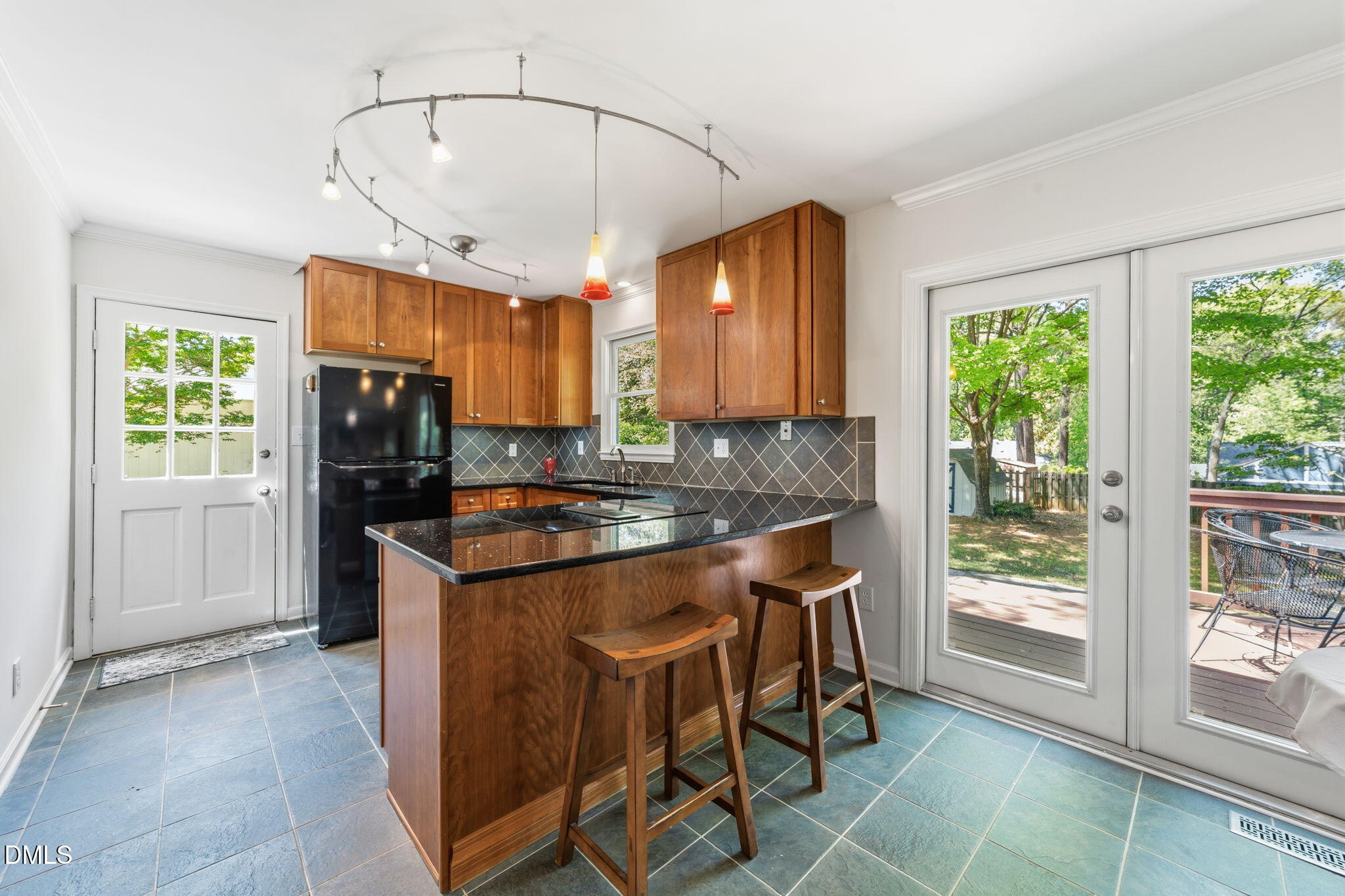 1220 Old Apex Road