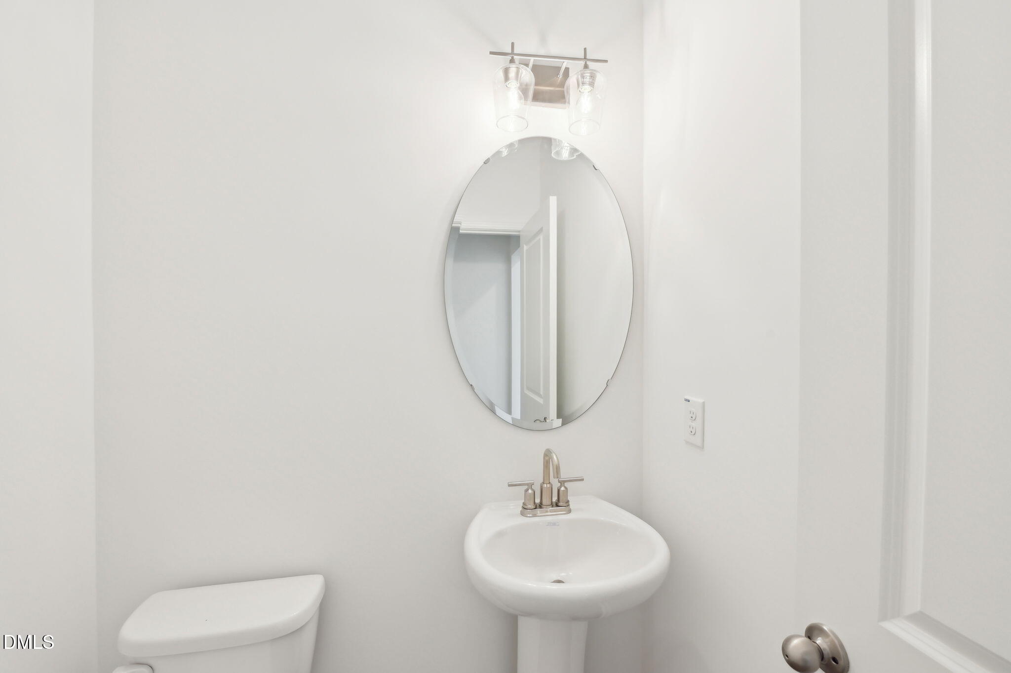 1521 Immagene Way # 82