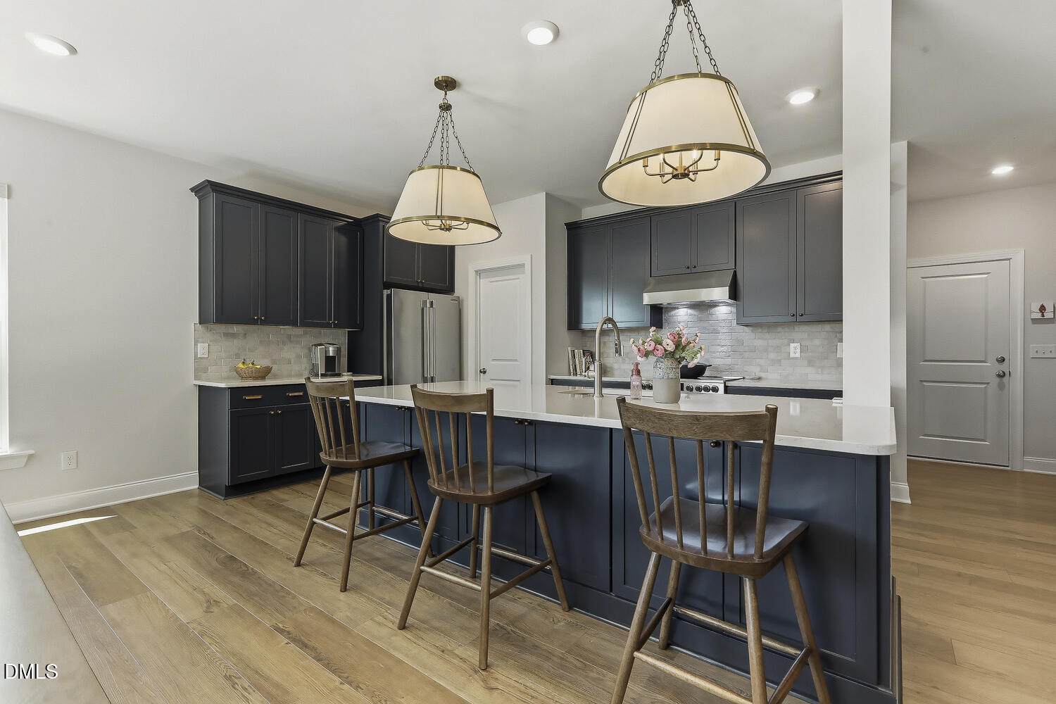 13 W Currituck Circle