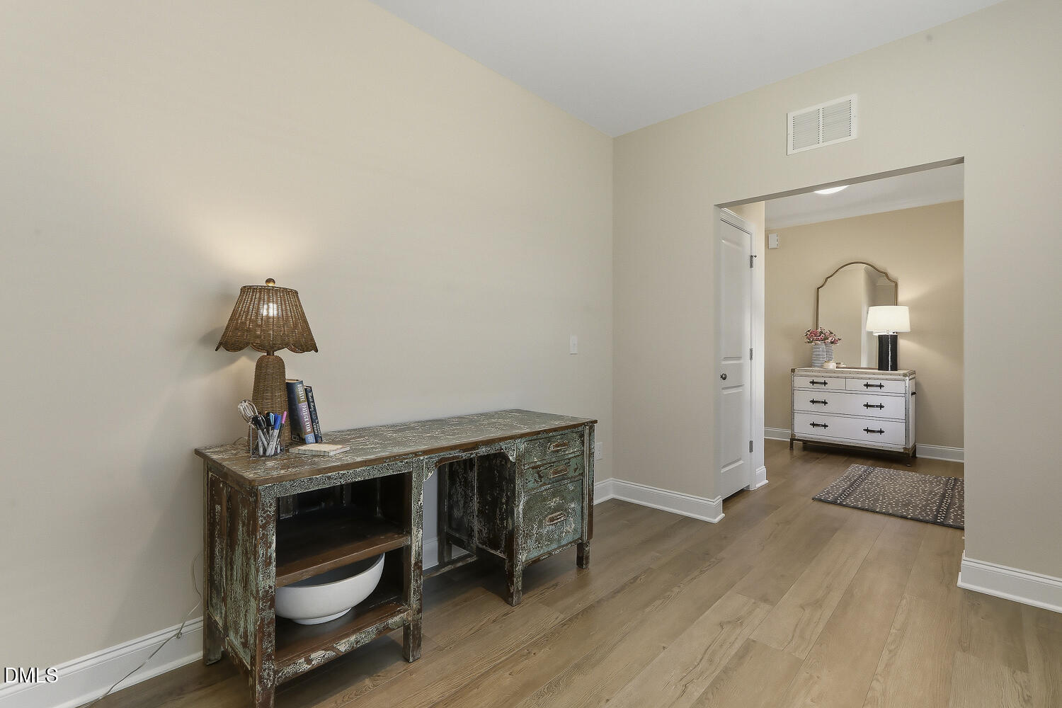 13 W Currituck Circle
