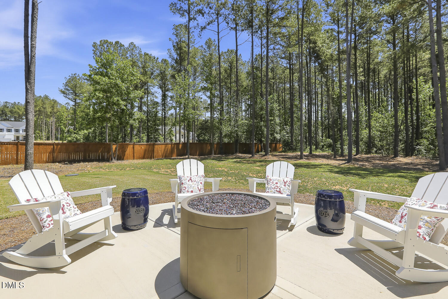 13 W Currituck Circle