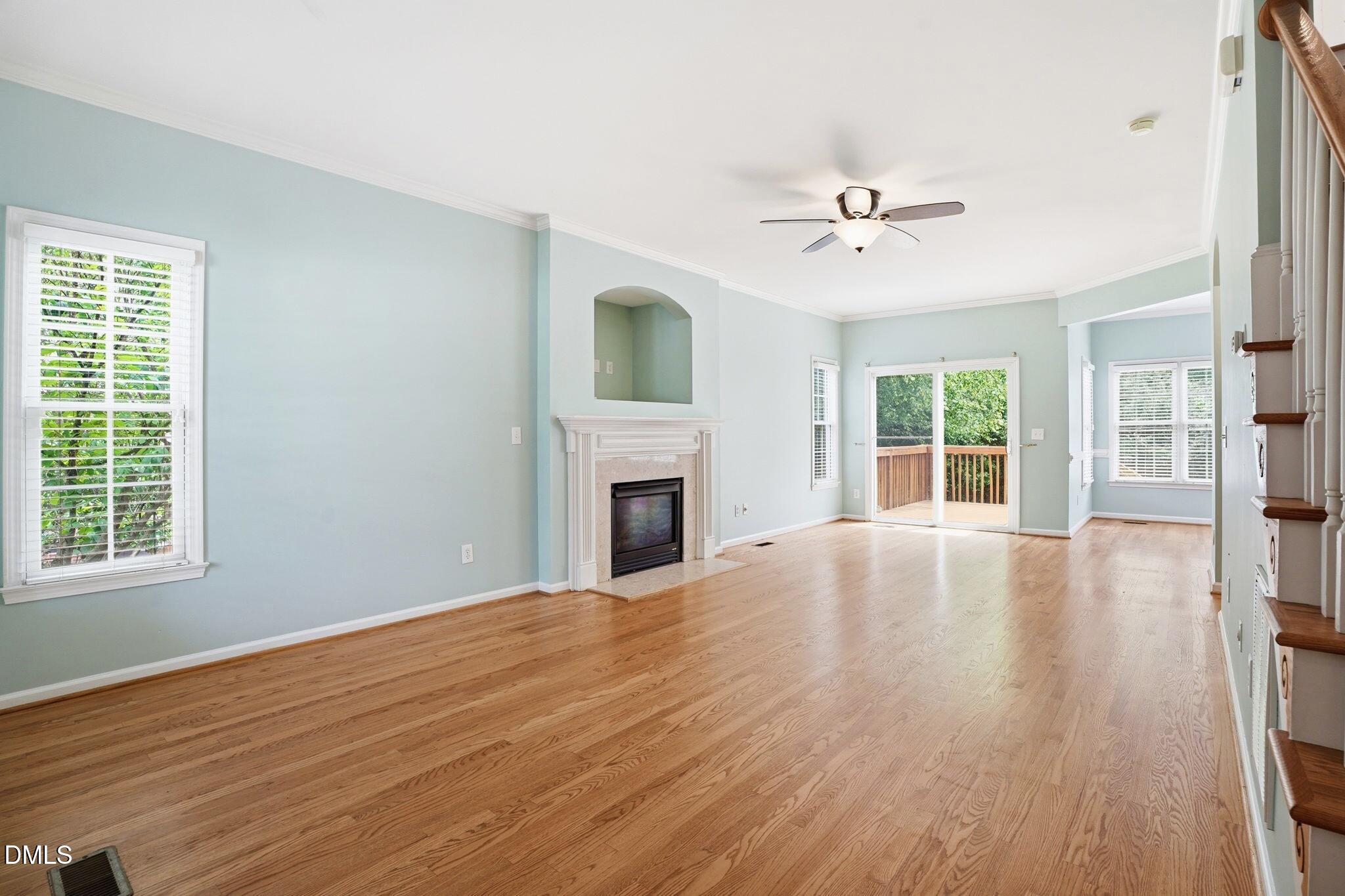 800 Meadow Flowers Avenue
