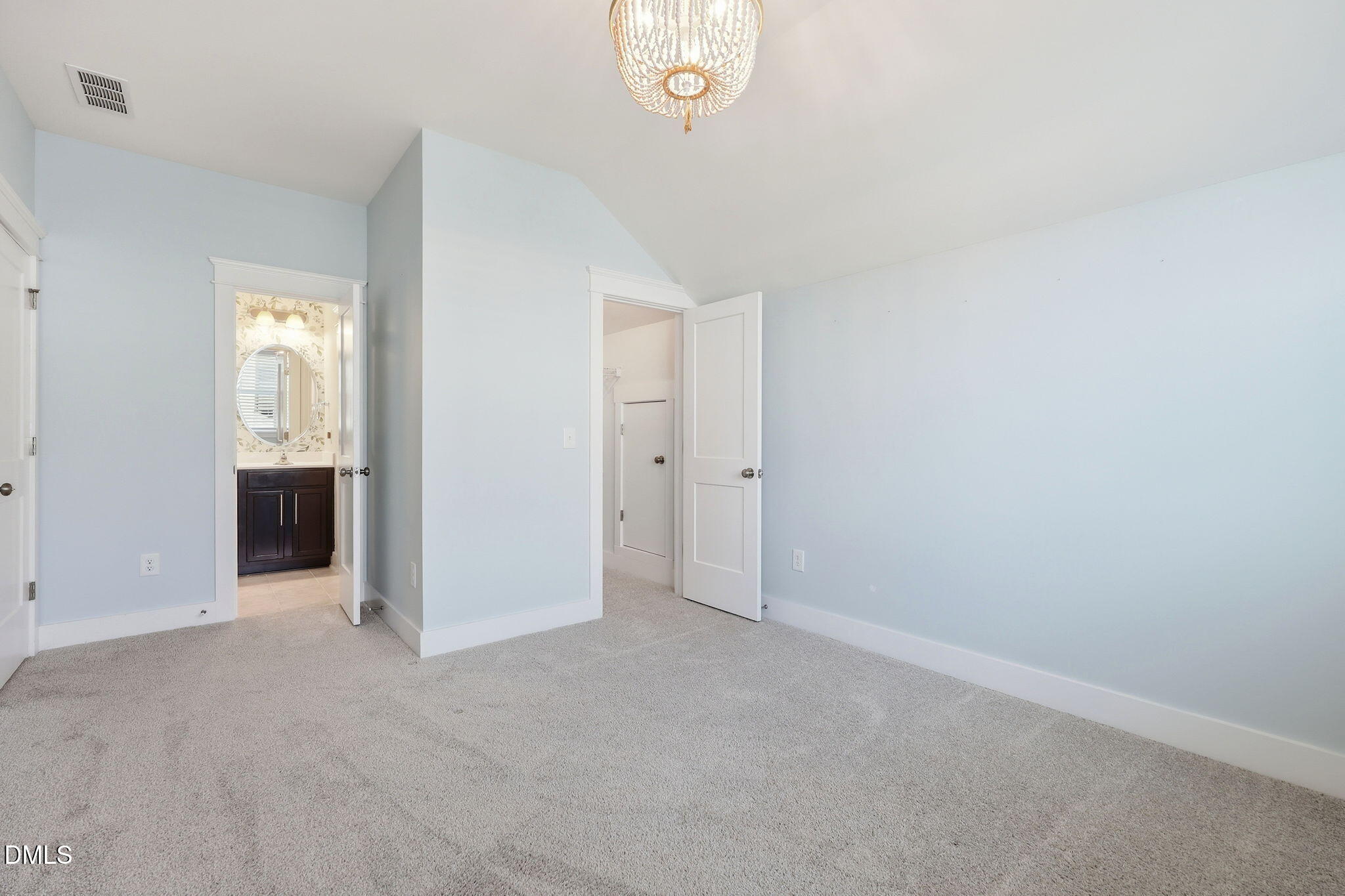 225 Rostova Way