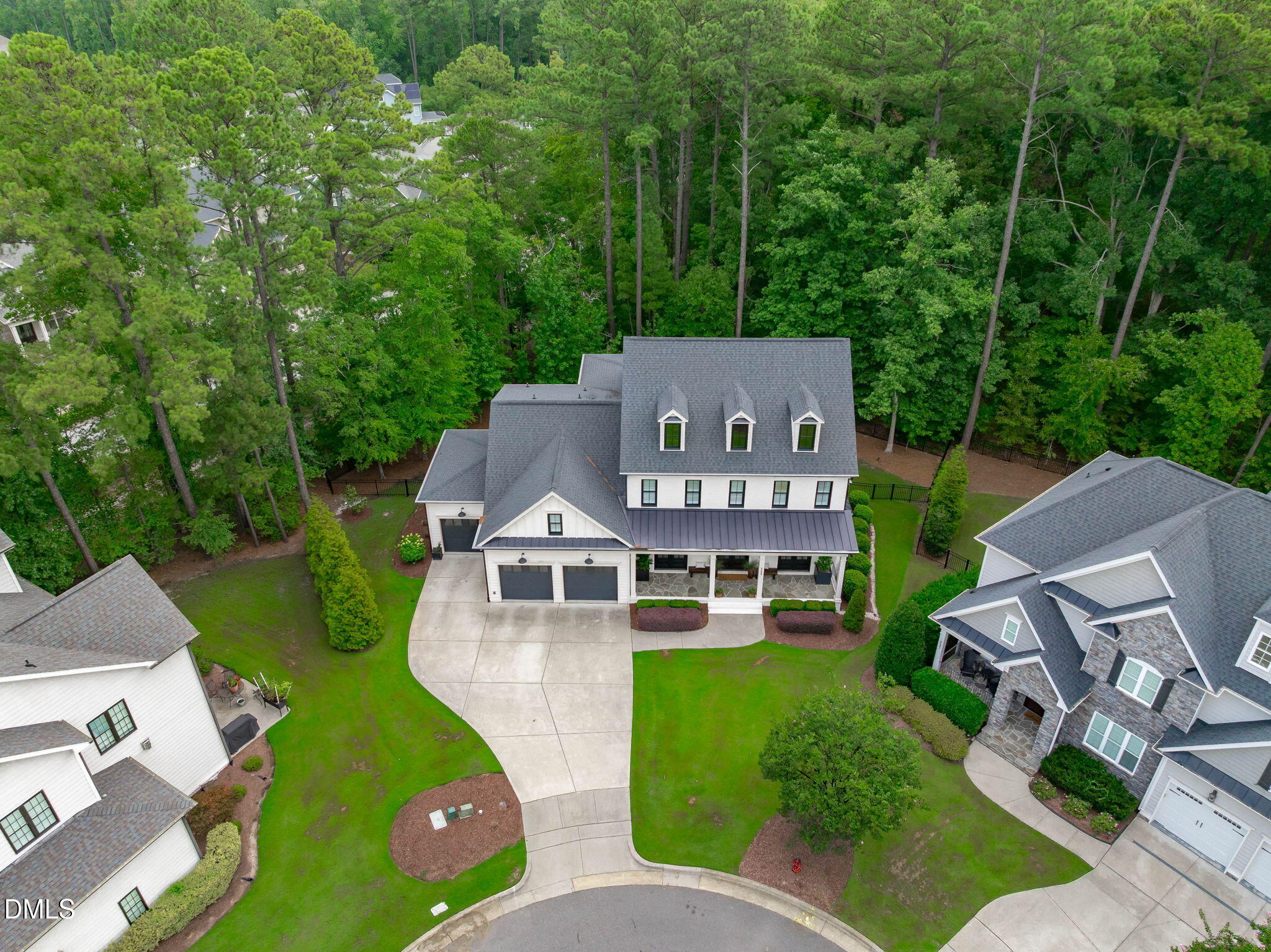 2400 Chianti Court