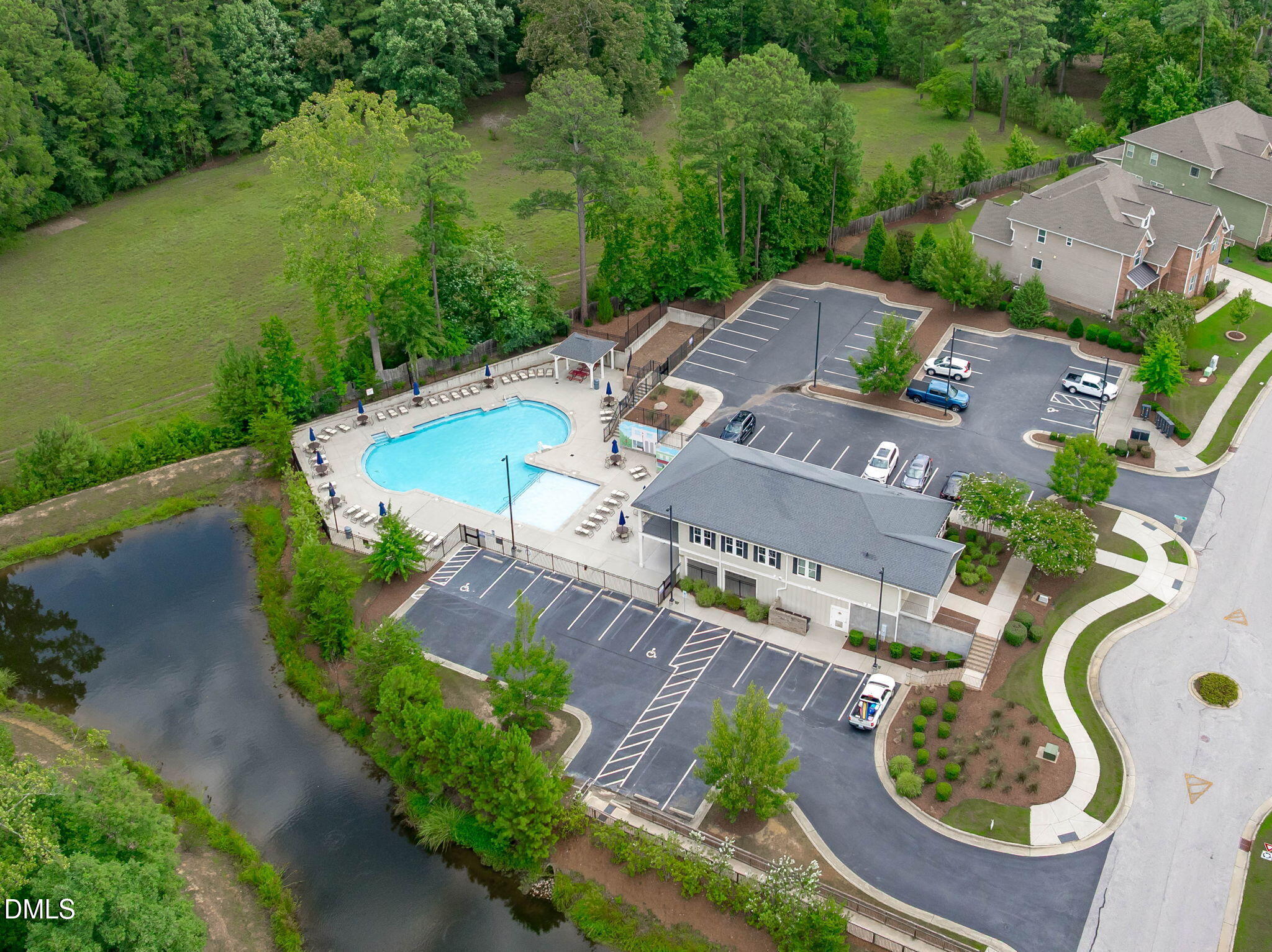 2400 Chianti Court