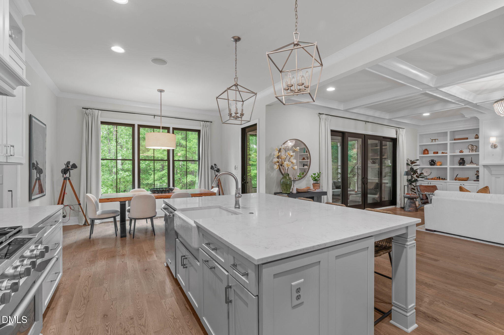 2400 Chianti Court