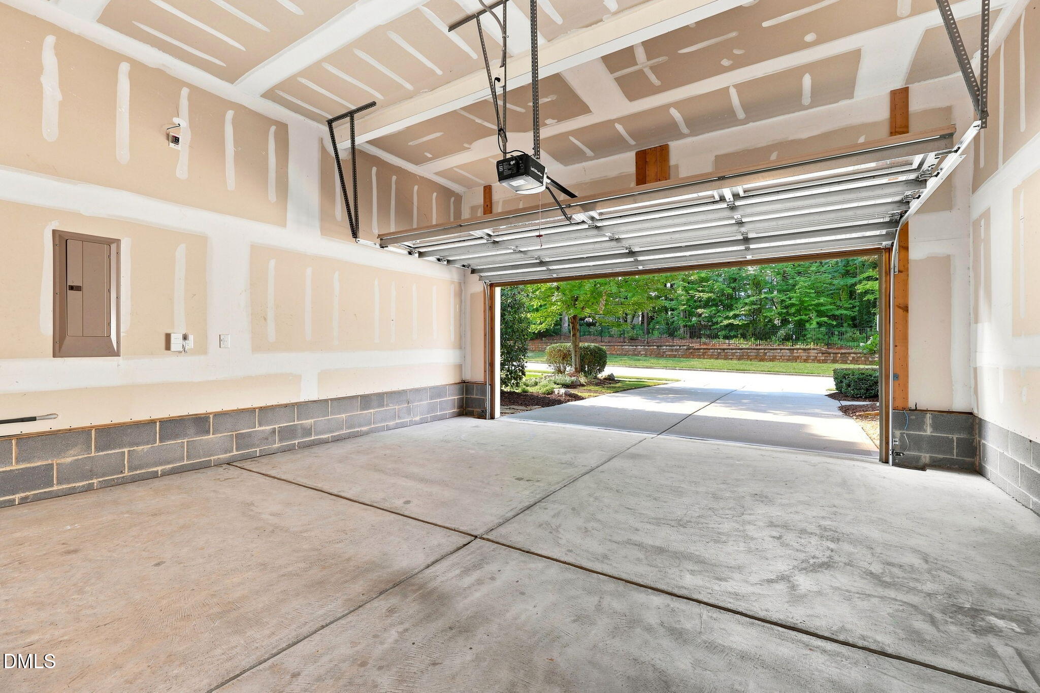 125 Oakmere Drive