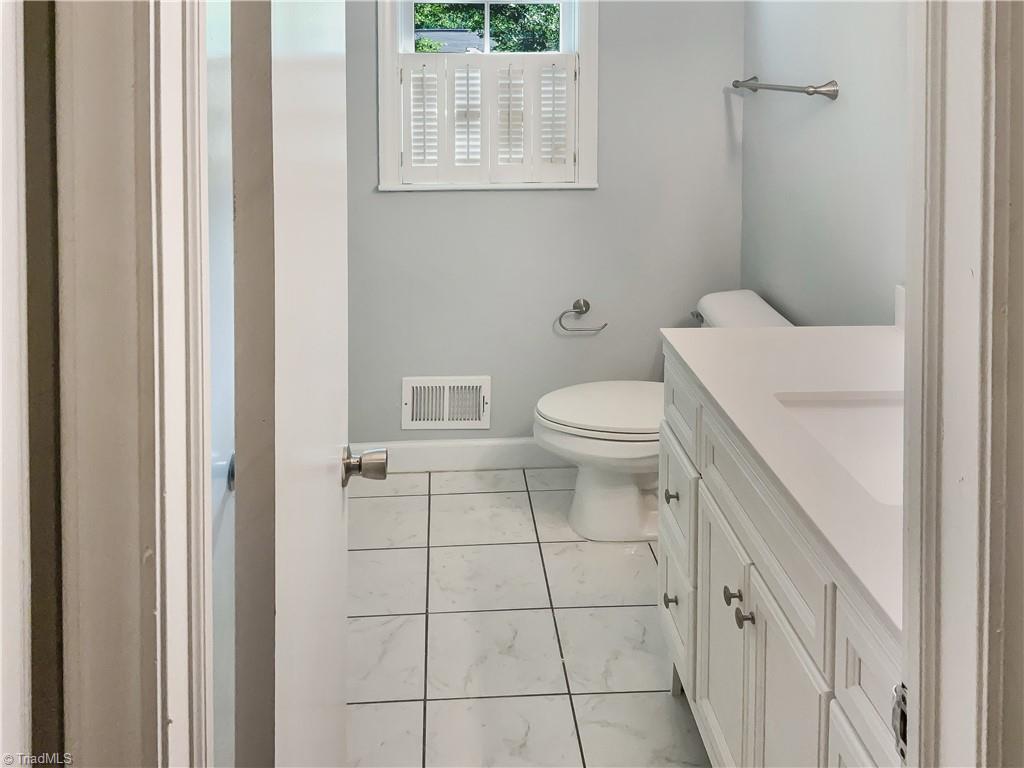 1331 Granville Street