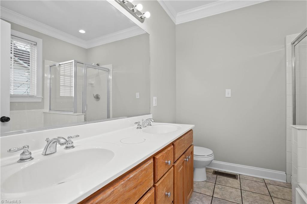 2002 Wake Bridge Drive