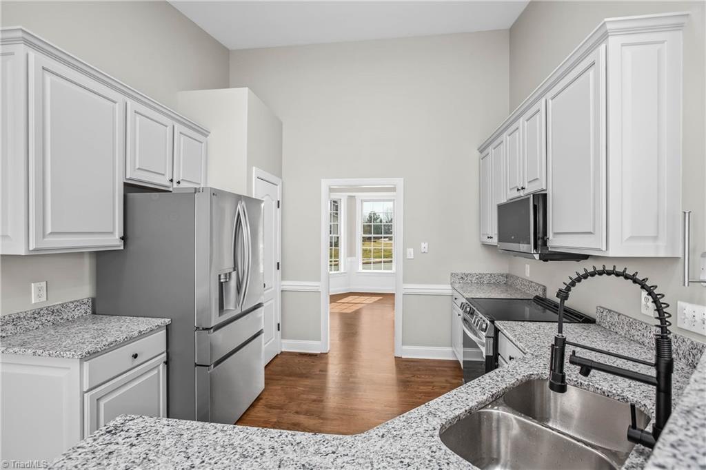 2002 Wake Bridge Drive