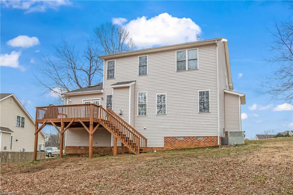 2002 Wake Bridge Drive