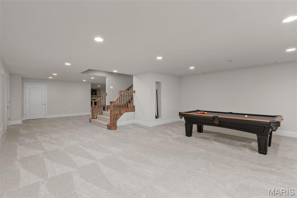 17283 Courtyard Mill Lane