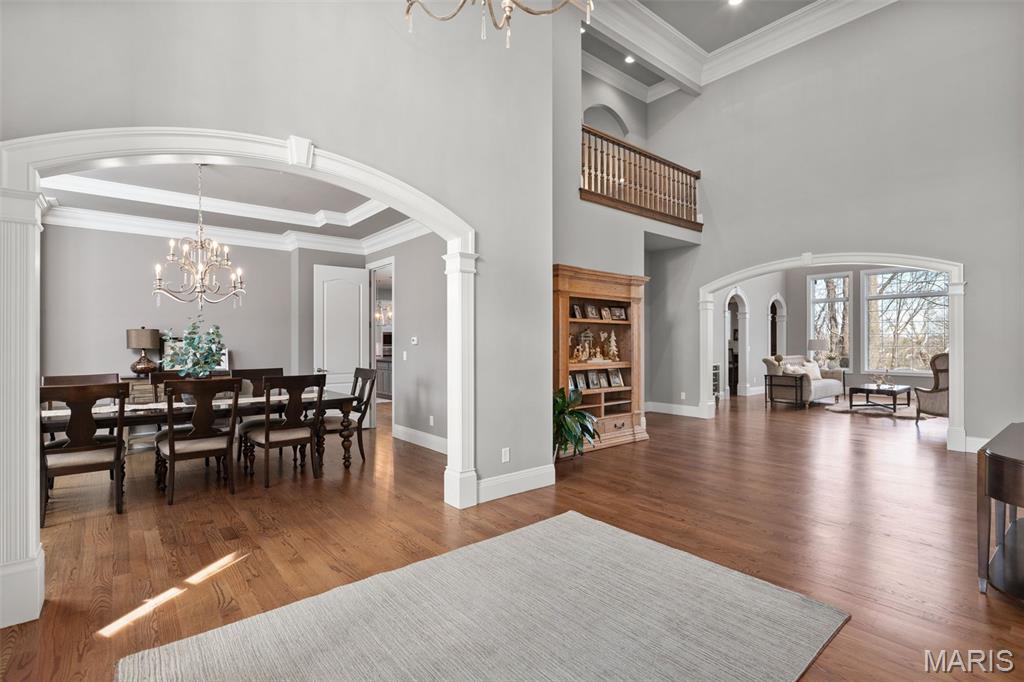 17283 Courtyard Mill Lane
