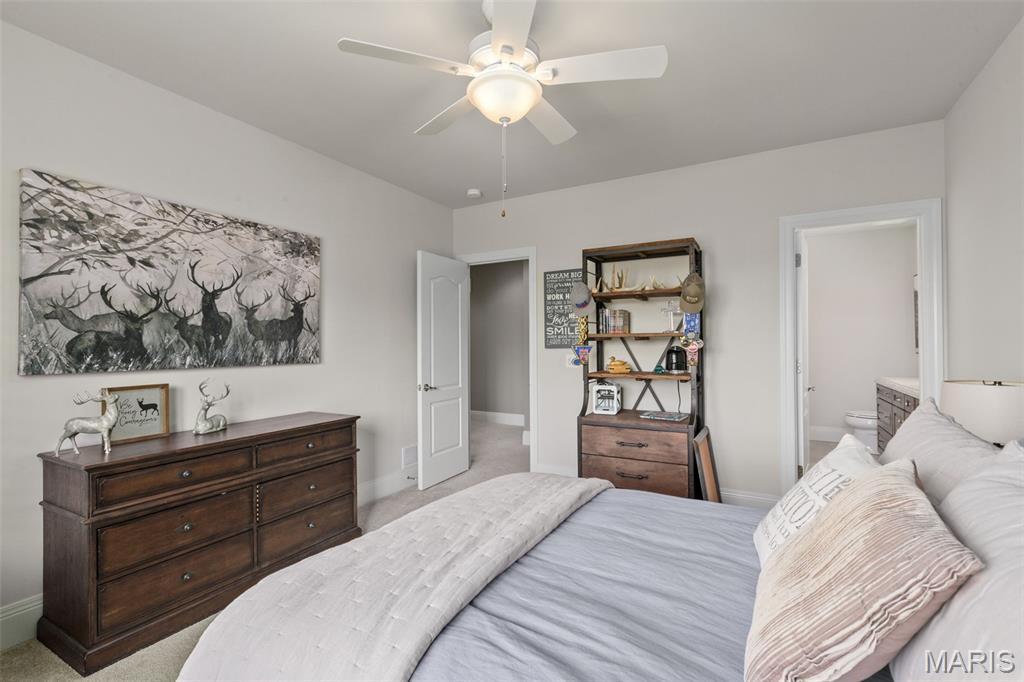 17283 Courtyard Mill Lane