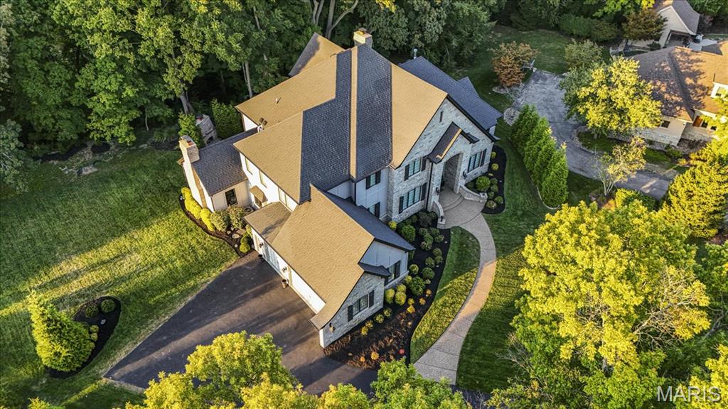 17283 Courtyard Mill Lane
