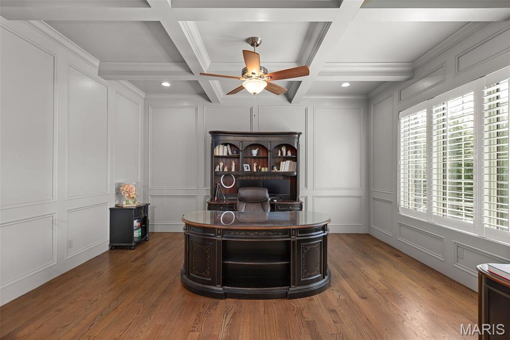 17283 Courtyard Mill Lane